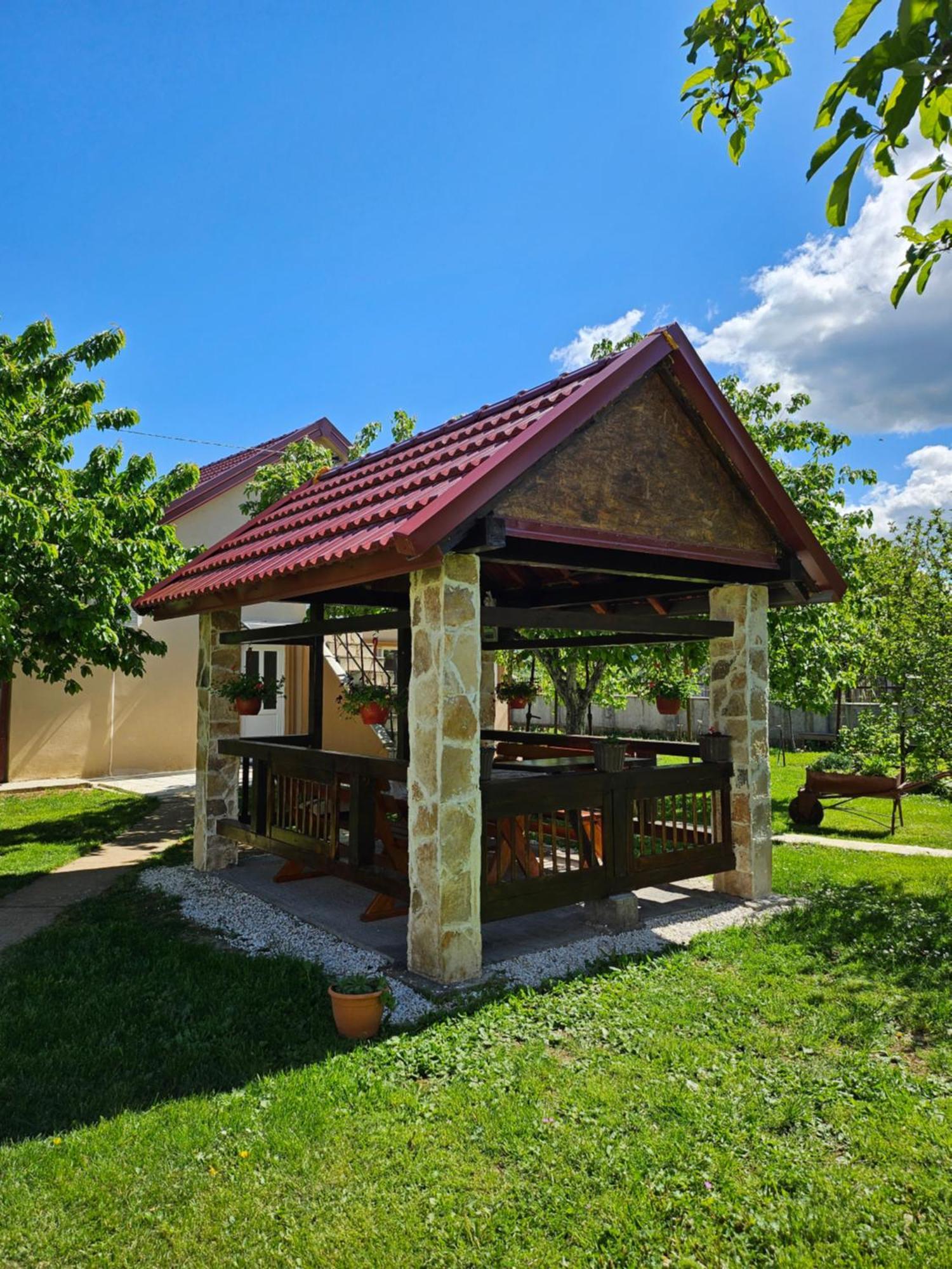 Апартаменты Calm Nest Никшич Экстерьер фото