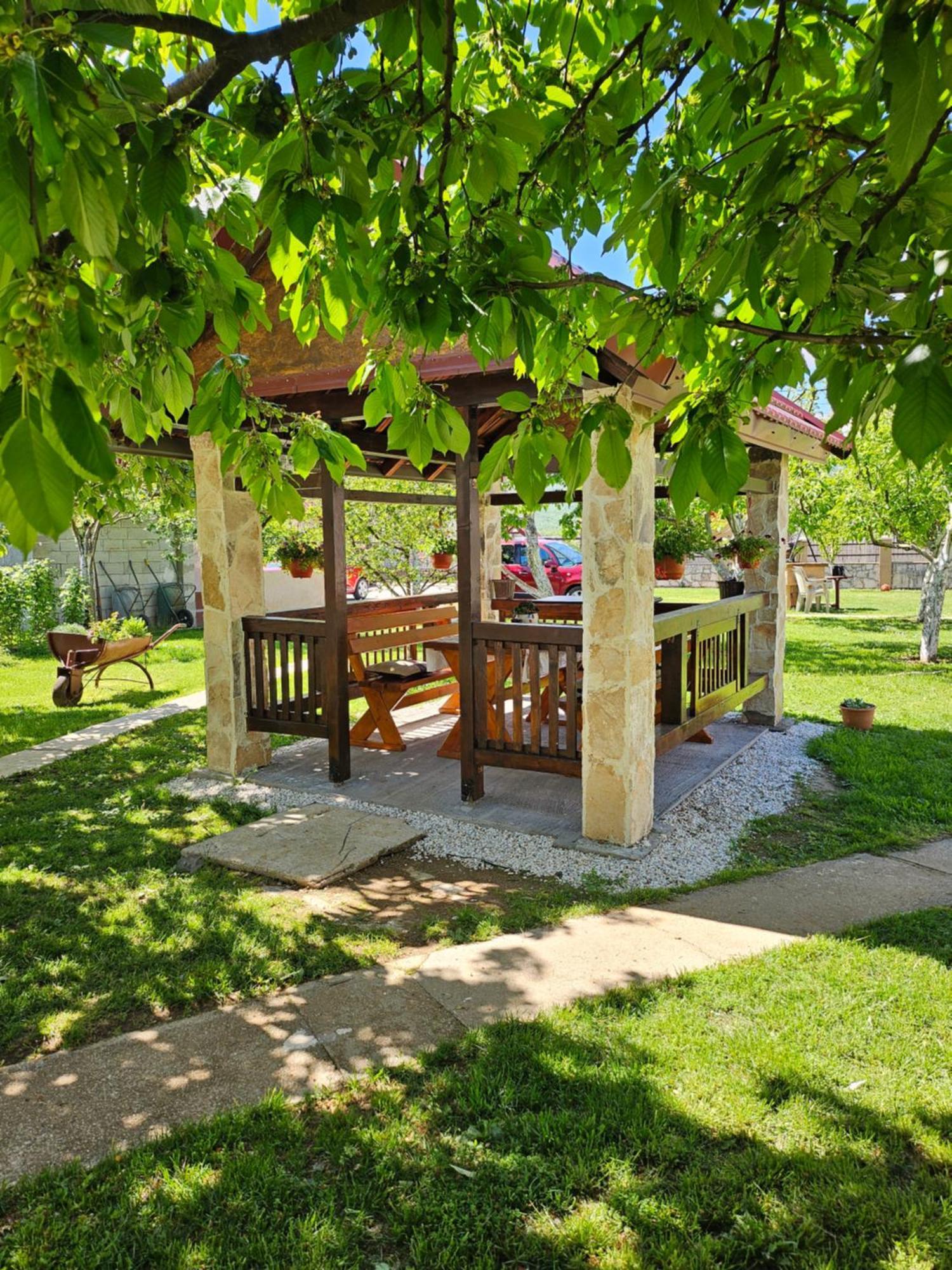 Апартаменты Calm Nest Никшич Экстерьер фото